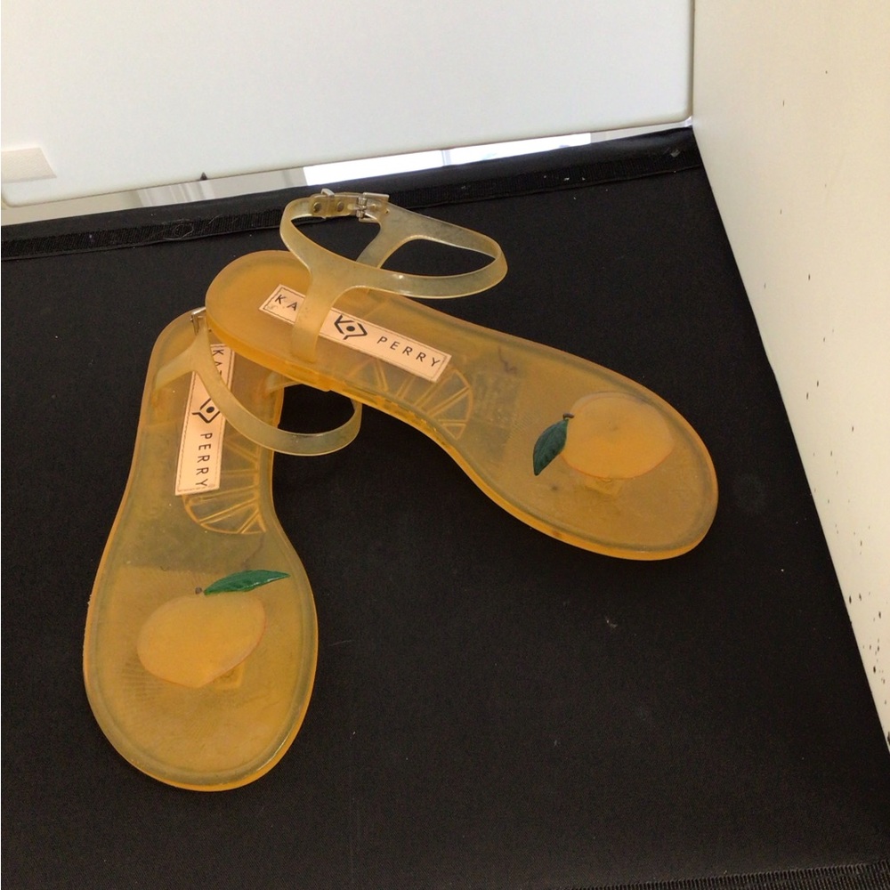 Katy Perry Collections Orange Fruit Sandals - Picture 6 of 12